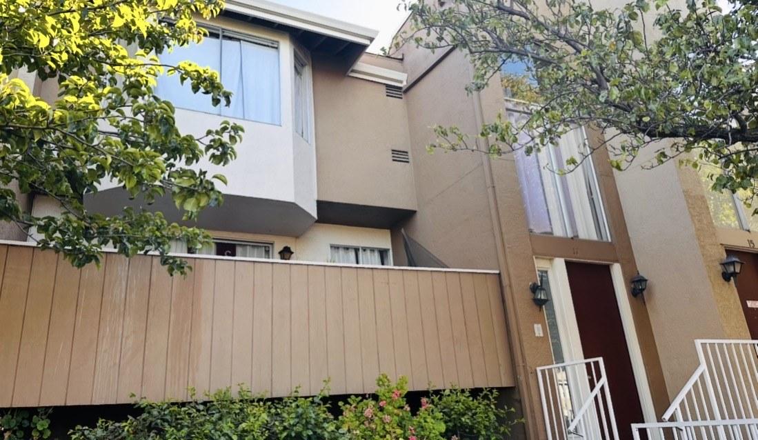 Marketing photograph for 2121 Vale Road, Unit 17, San Pablo, CA 94806